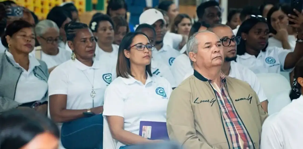 IPPDR in Dominican Republic Cyber Education and Mental Health